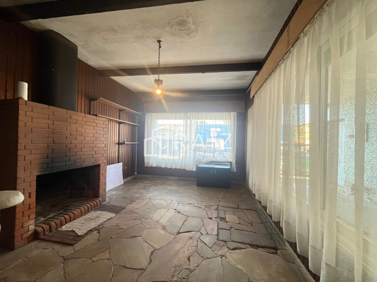 Casa ID.11827 - VENTA 2 CASAS MISMO PADRON SAN CARLOS