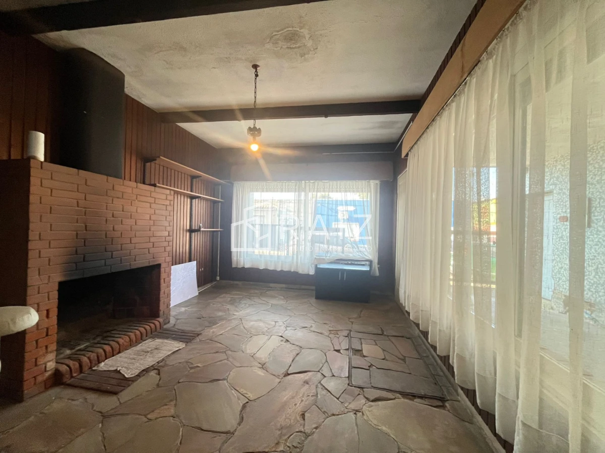 Casa ID.11827 - VENTA 2 CASAS MISMO PADRON SAN CARLOS