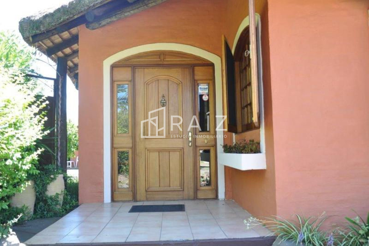 Casa ID.1867 - Casa en Punta del Este, Jardines de Córdoba