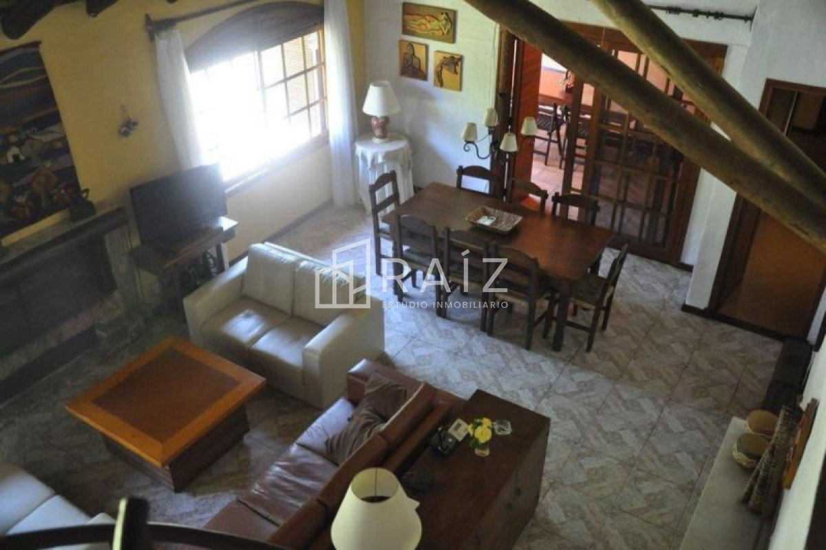 Casa ID.1867 - Casa en Punta del Este, Jardines de Córdoba