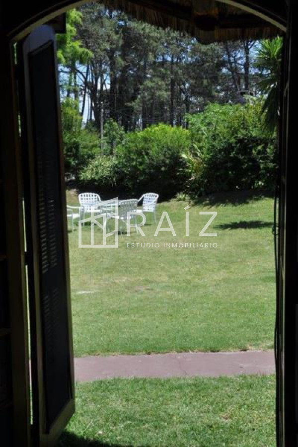 Casa ID.1867 - Casa en Punta del Este, Jardines de Córdoba