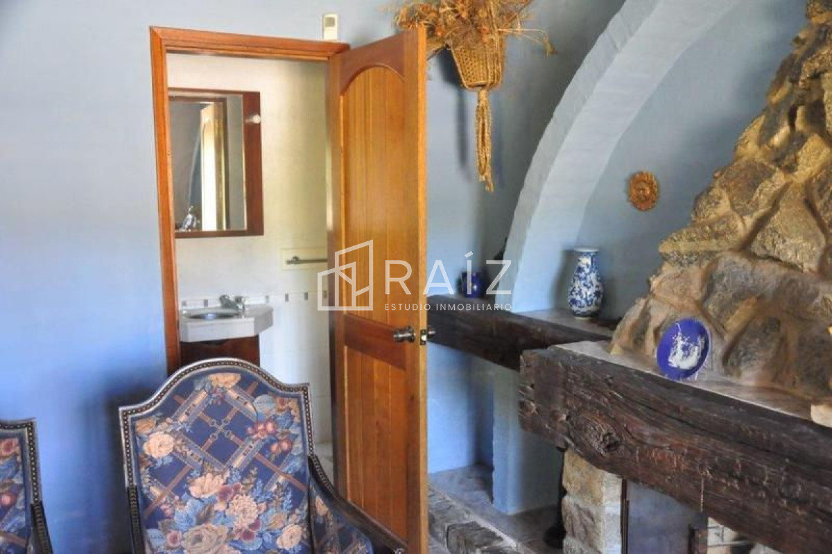 Casa ID.1867 - Casa en Punta del Este, Jardines de Córdoba