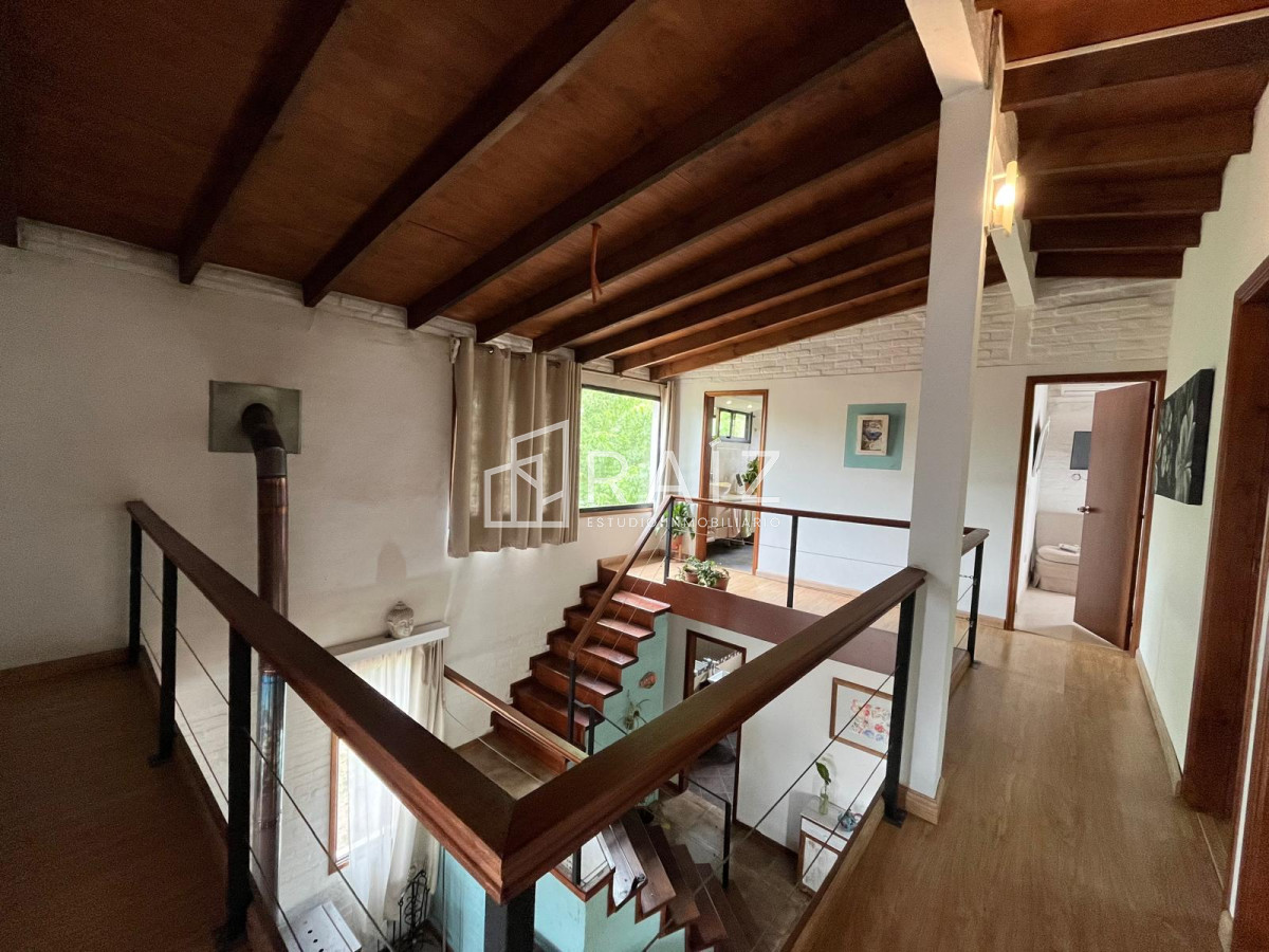 Casa ID.11202 - VENTA CASA 5 DORMITORIOS LAUSANA