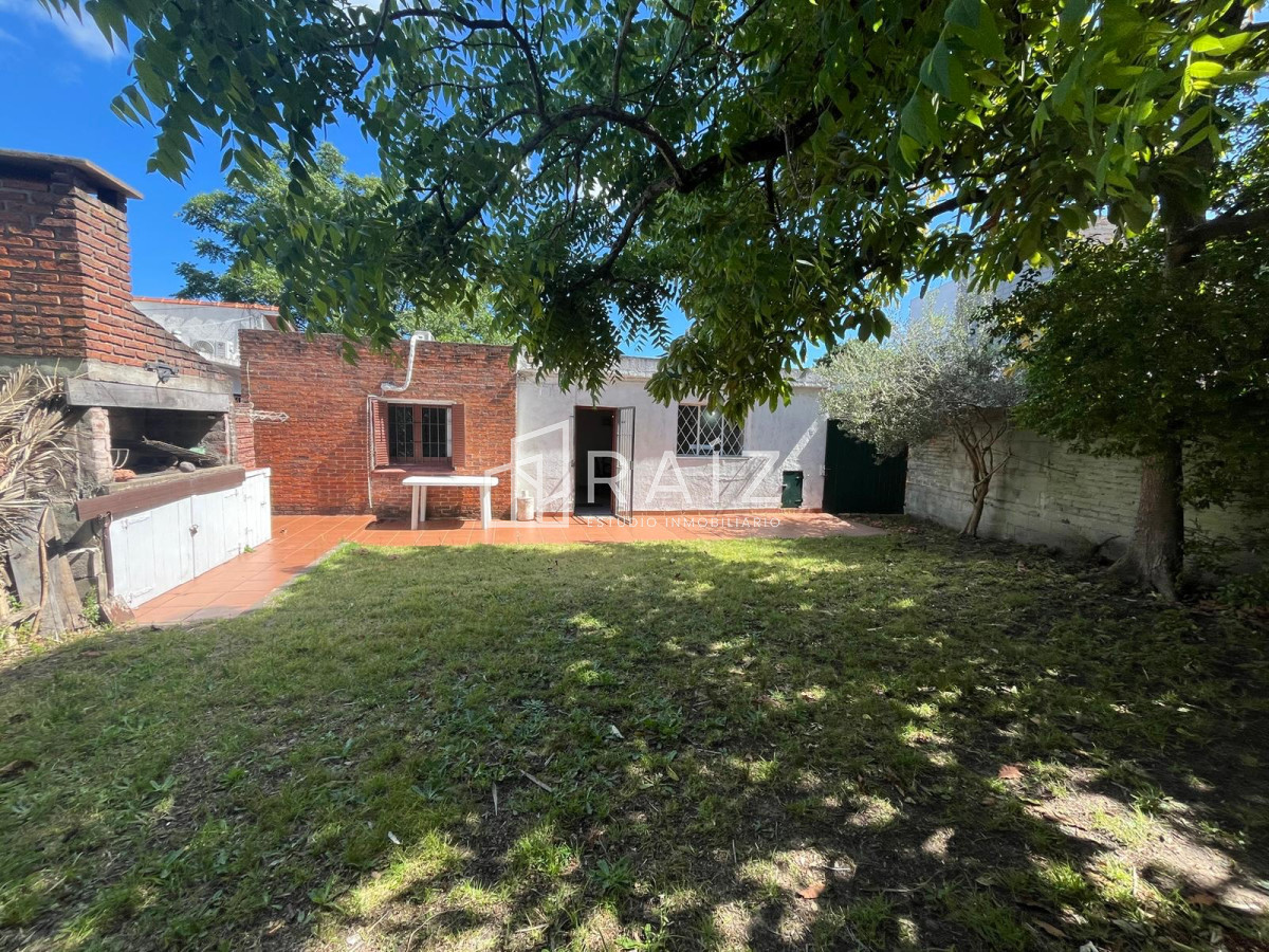 Casa ID.11631 - CASA VENTA 2 DORMITORIOS + DEPENDENCIA PINARES