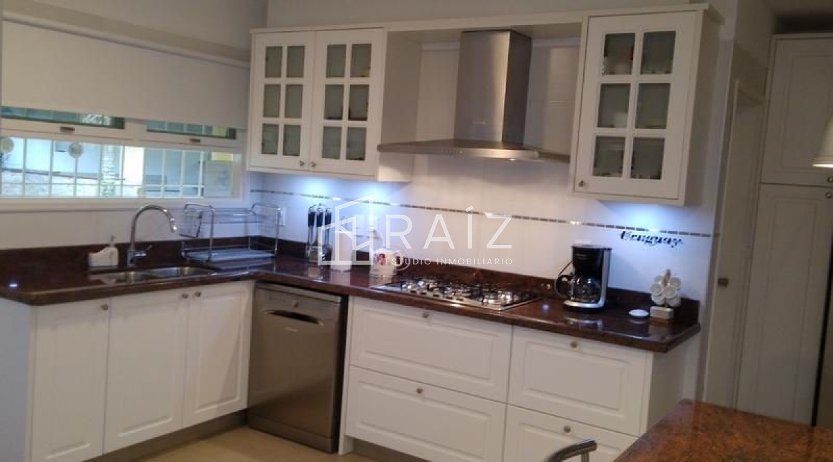 Casa ID.2457 - Casa en Punta del Este, Mansa