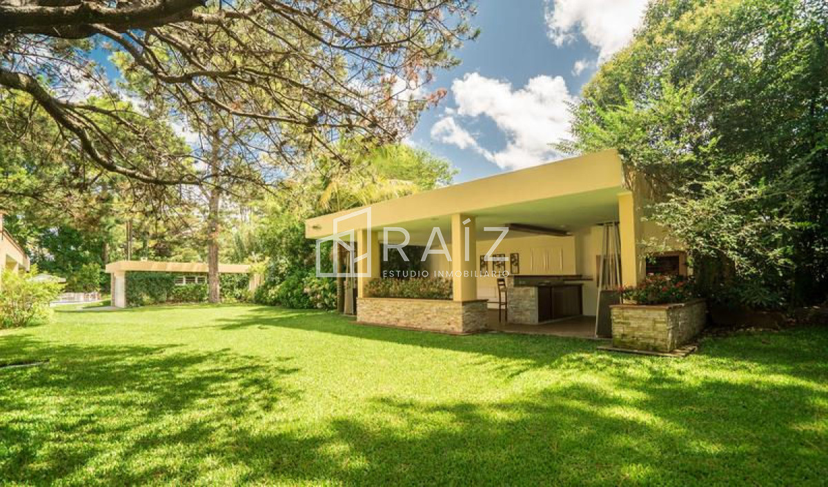 Casa ID.2457 - Casa en Punta del Este, Mansa