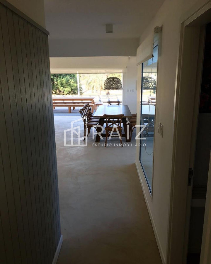 Casa ID.2549 - ESPECTACULAR CASA 5 DORMITORIOS EN VENTA JOSE IGNACIO