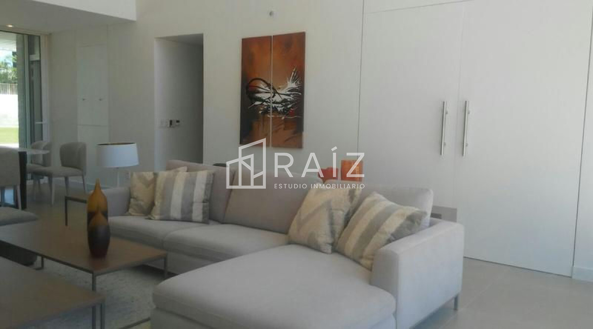 Casa ID.2578 - Casa en Punta del Este, Boulevard Park