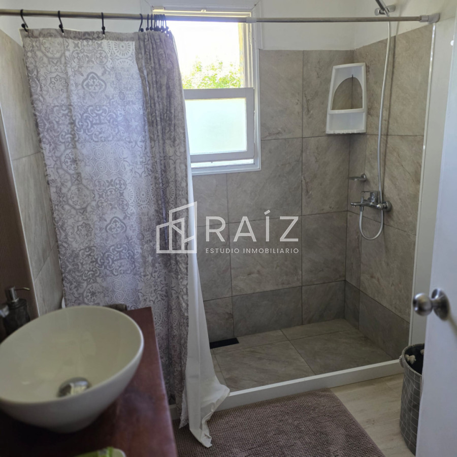 Casa ID.1881 - CASA EN VENTA 3 DORMITORIOS  EN LA BARRA