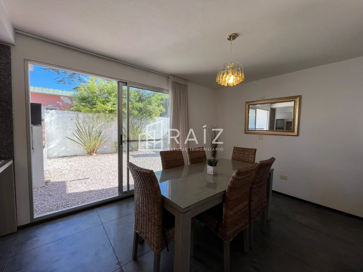 Casa ID.2554 - CASA  VENTA 3 DORMITORIOS ZONA ATLANTICO SHOPPING 