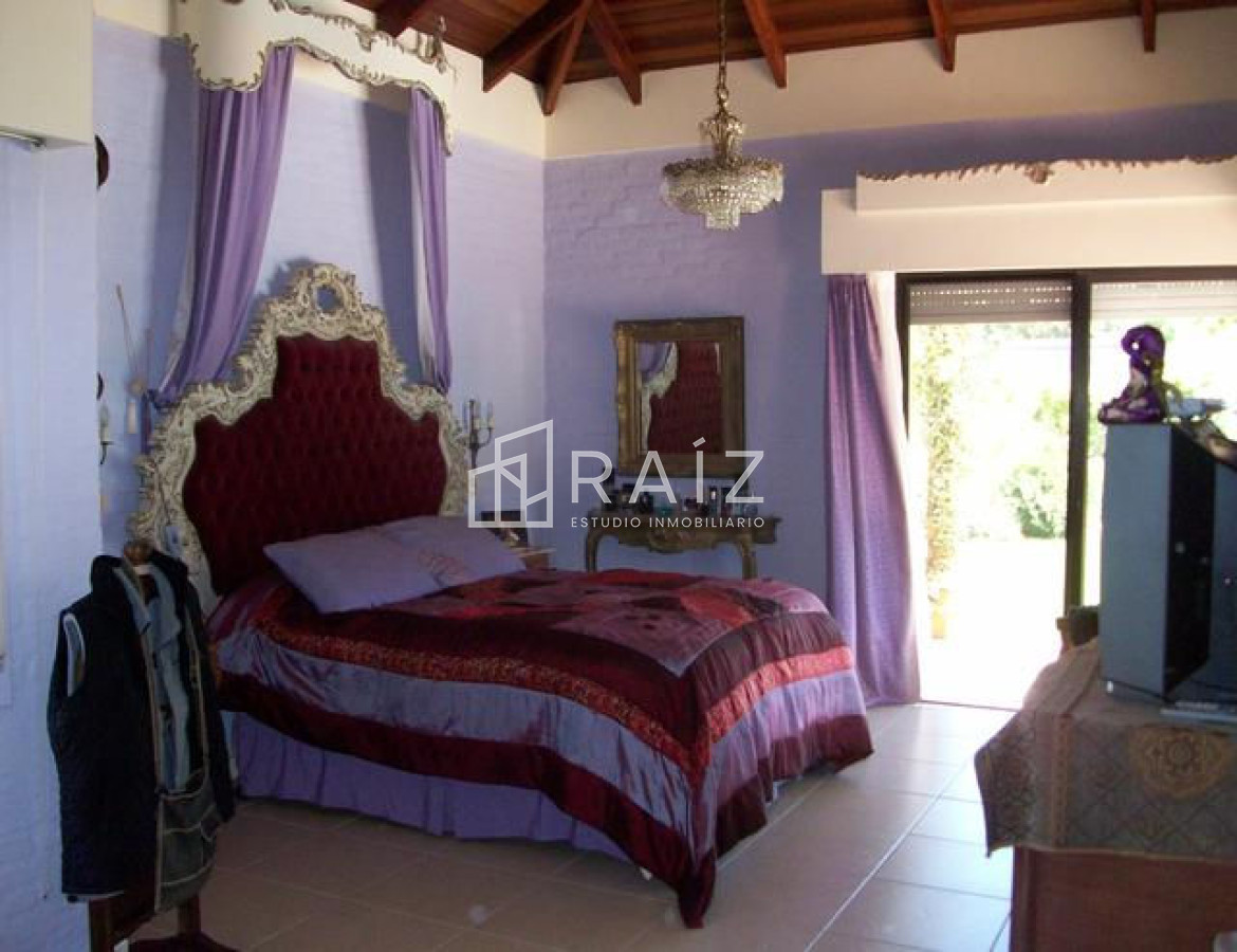 Casa ID.318 - ESTE OESTE