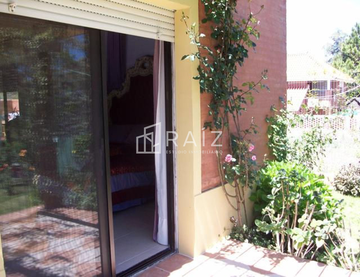 Casa ID.318 - ESTE OESTE