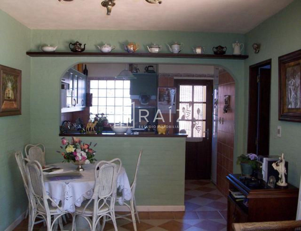 Casa ID.318 - ESTE OESTE