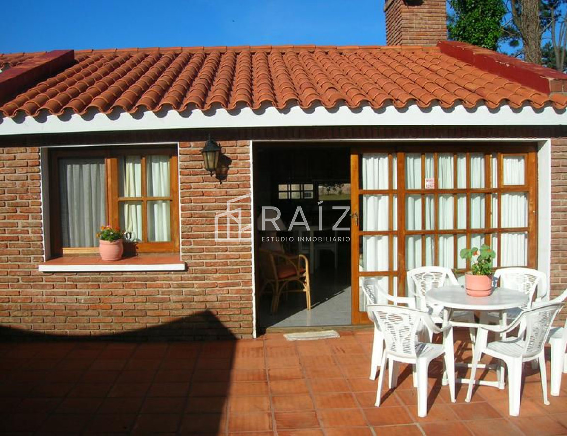 Casa ID.341 - Casa en Punta del Este, Cantegril