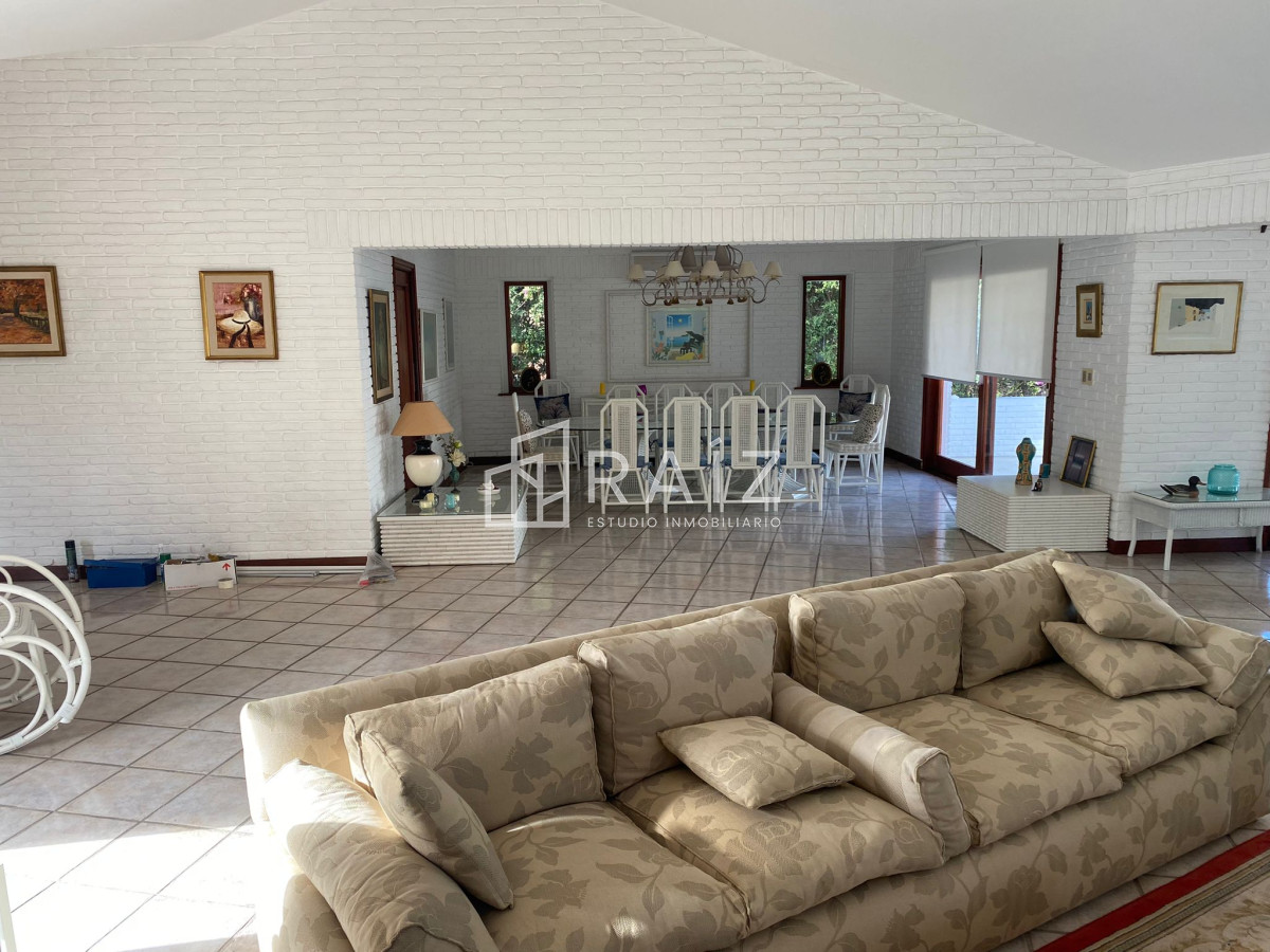 Casa ID.6998 - HERMOSA CASA DISPONIBLE POR LA TEMPORADA.