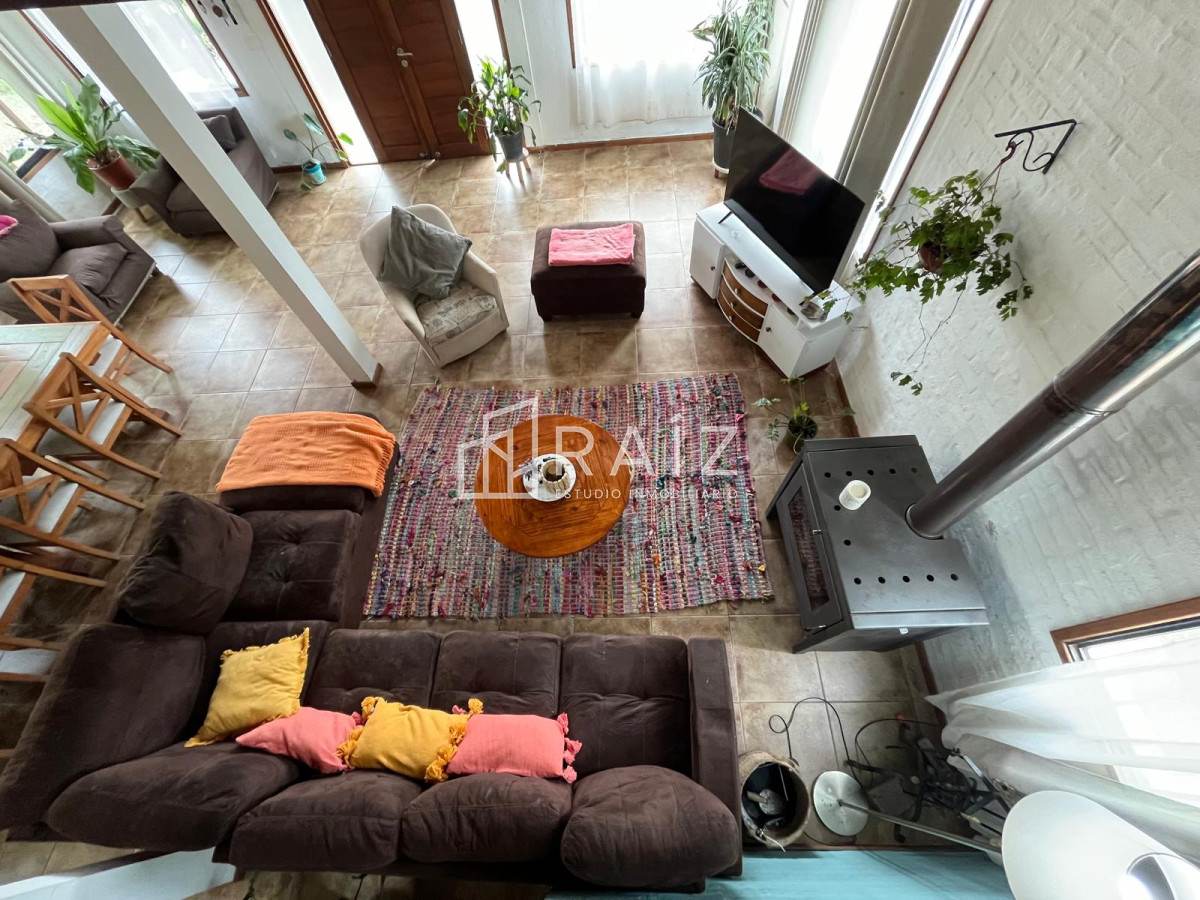 Casa ID.11202 - VENTA CASA 5 DORMITORIOS LAUSANA