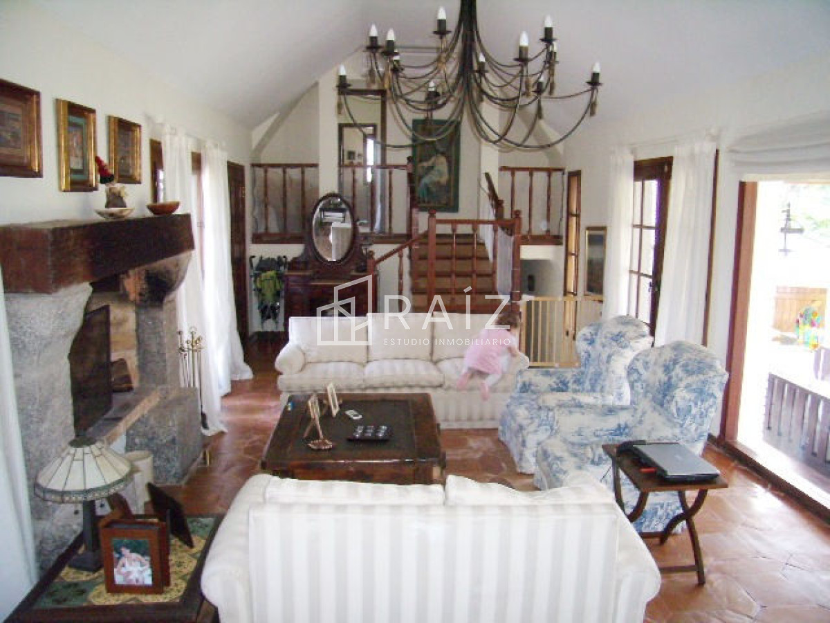 Casa ID.502 - Casa en Punta del Este, Pinares