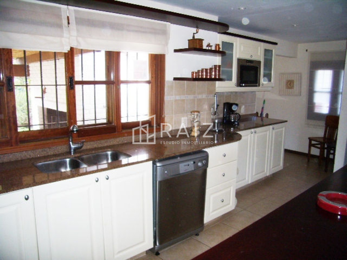 Casa ID.502 - Casa en Punta del Este, Pinares