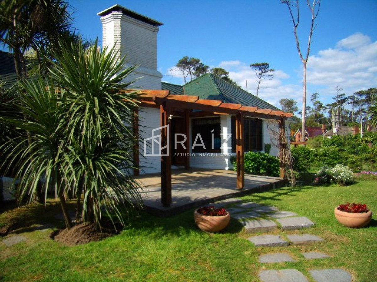 Casa ID.502 - Casa en Punta del Este, Pinares