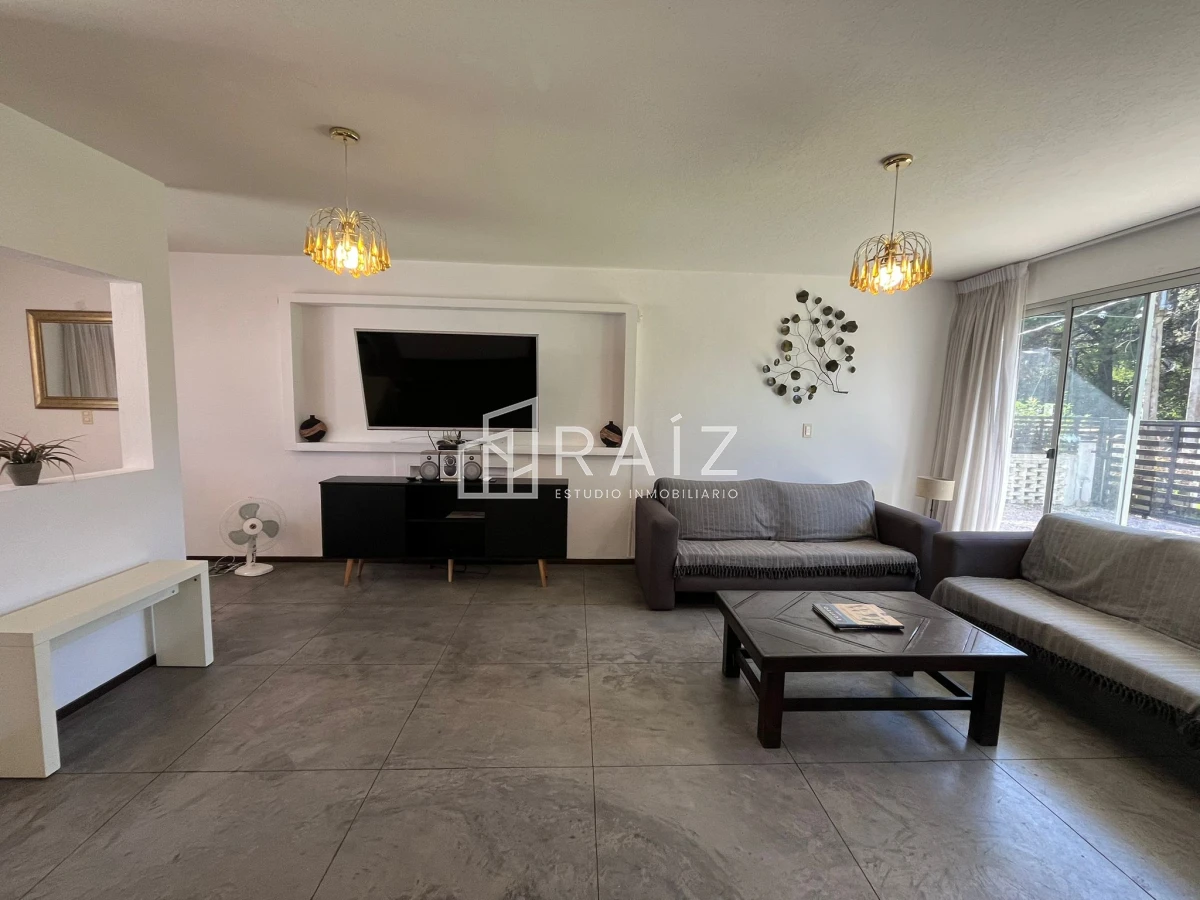 Casa ID.2554 - CASA  VENTA 3 DORMITORIOS ZONA ATLANTICO SHOPPING 