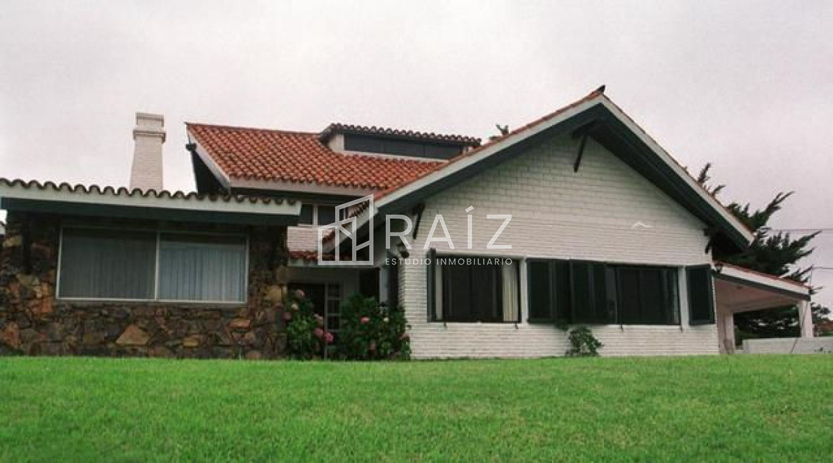 Casa ID.55 - Casa en Punta del Este, Pinares