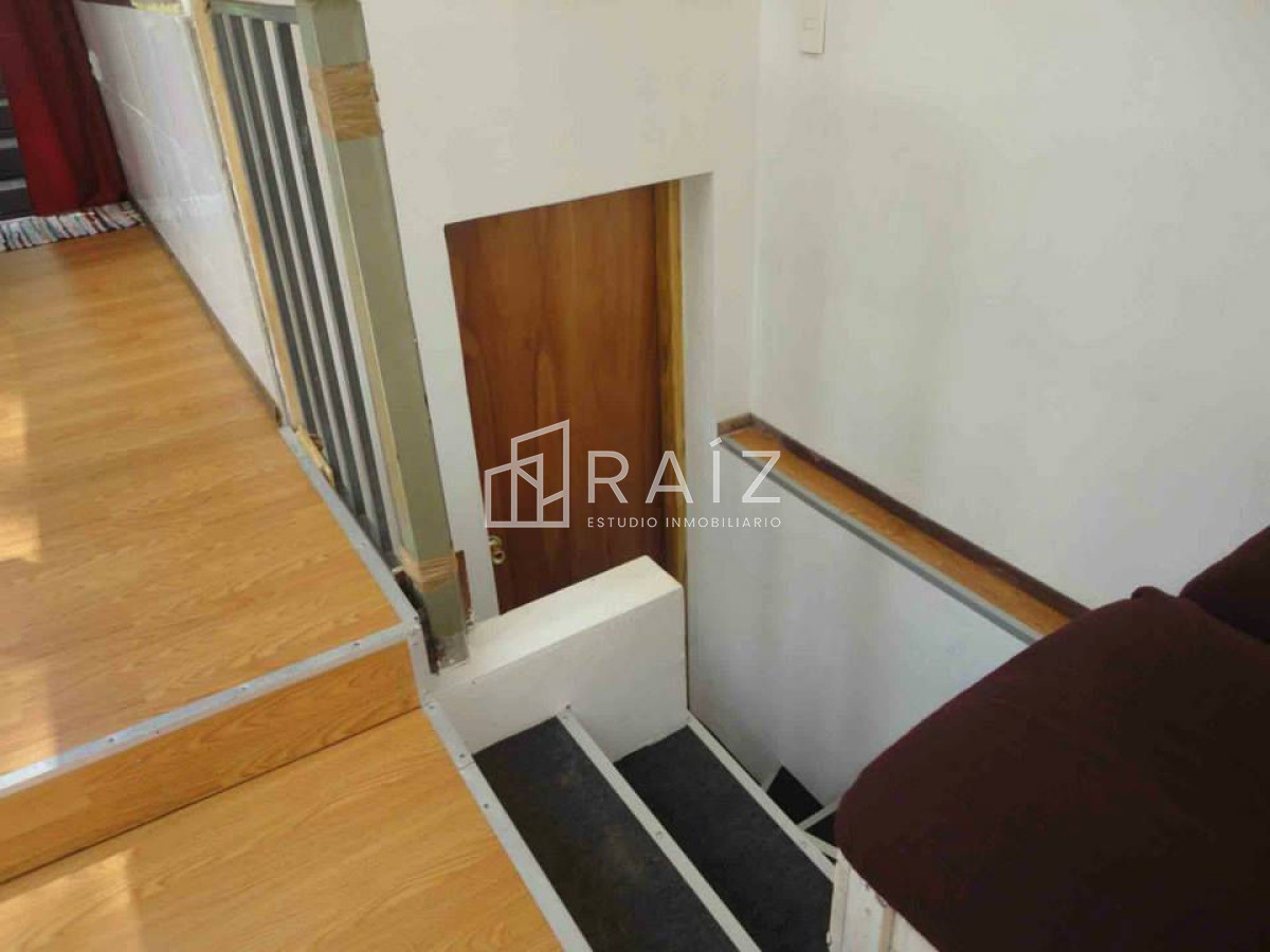 Casa ID.604 - CASA EN VENTA 4 DORMITORIOS MONTOYA