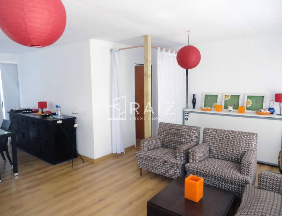 Casa ID.604 - CASA EN VENTA 4 DORMITORIOS MONTOYA