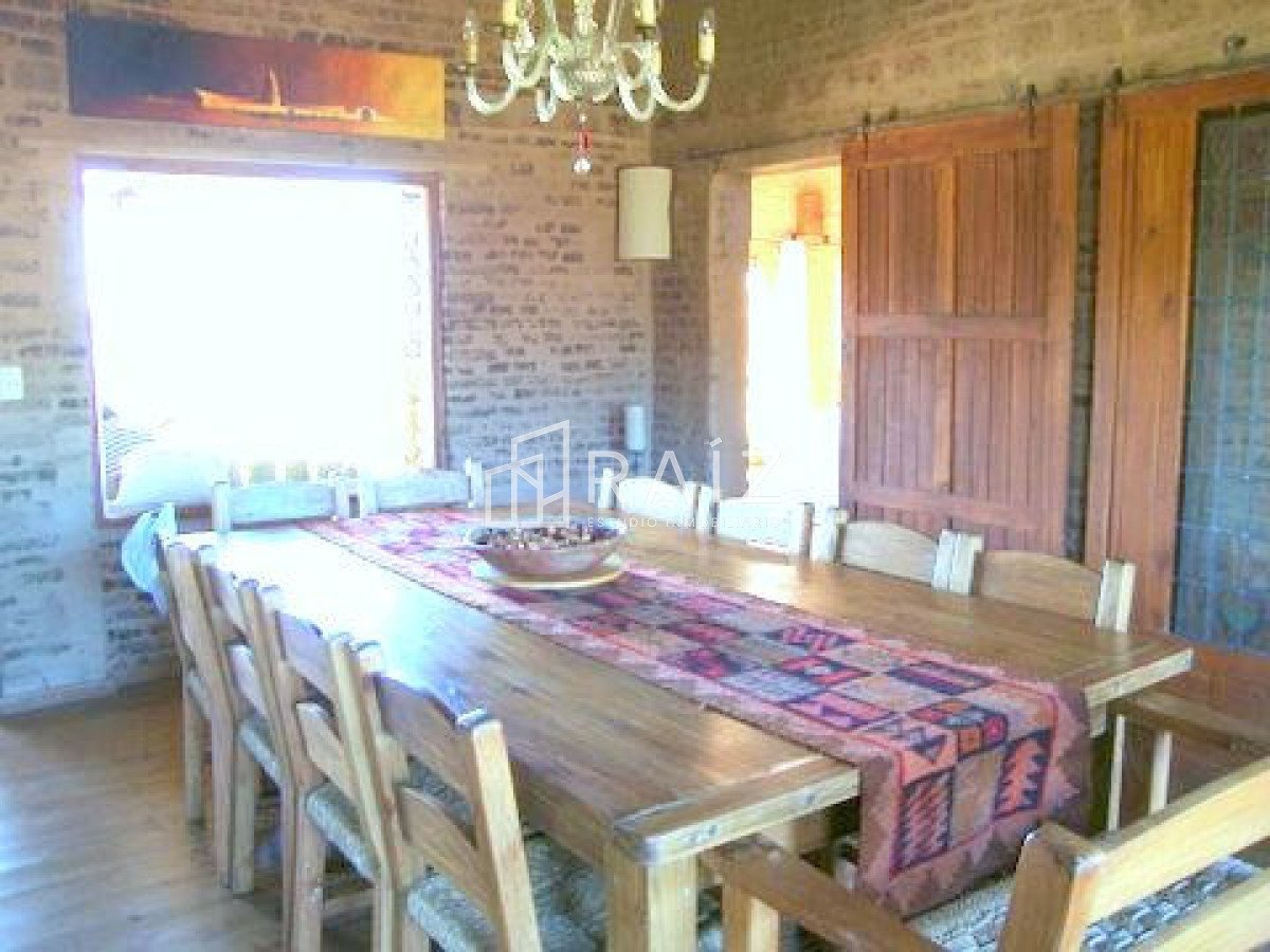 Casa ID.609 - Casa en Punta Ballena, Laguna del Sauce