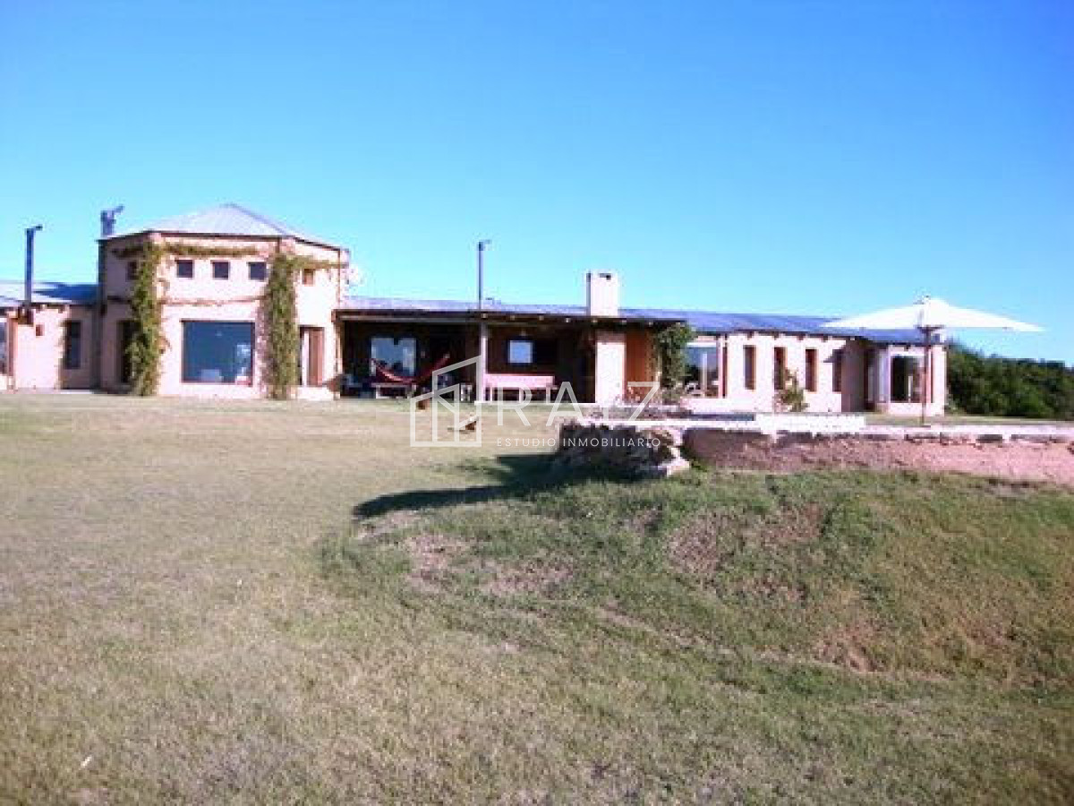 Casa ID.609 - Casa en Punta Ballena, Laguna del Sauce