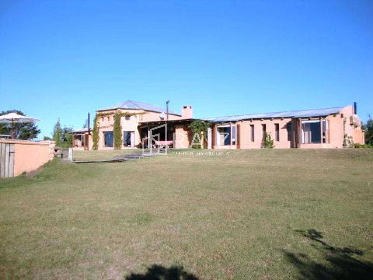 Casa ID.609 - Casa en Punta Ballena, Laguna del Sauce