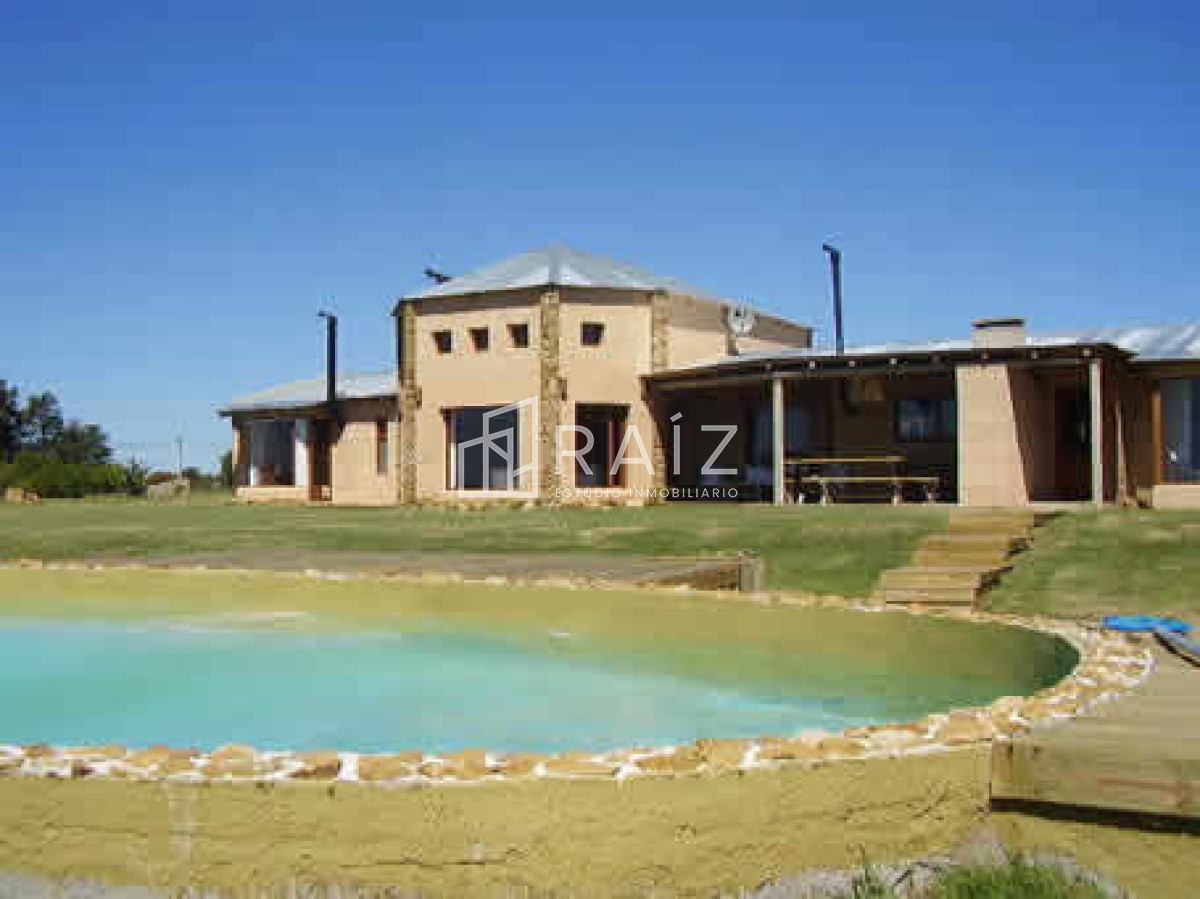 Casa ID.609 - Casa en Punta Ballena, Laguna del Sauce