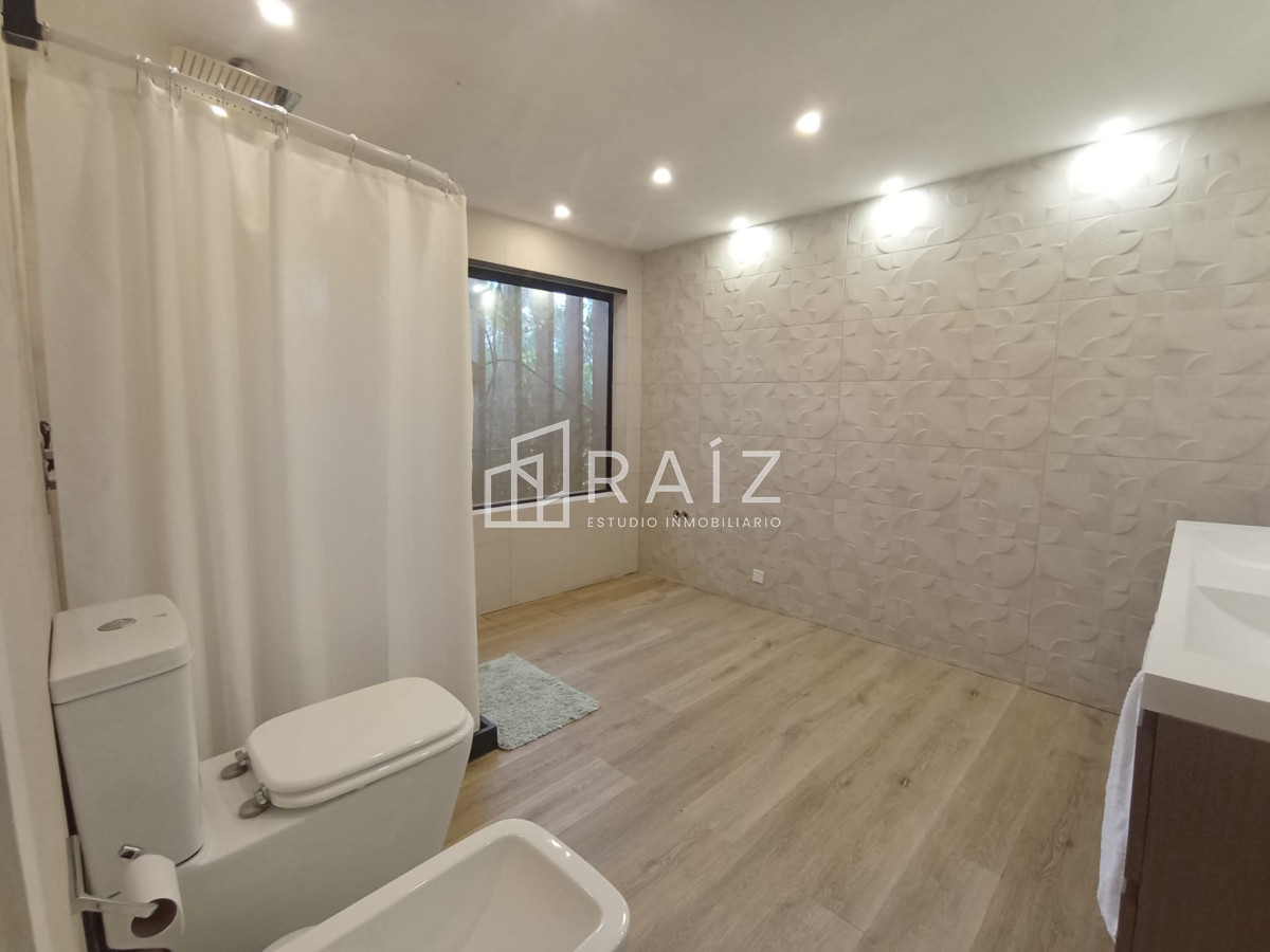 Casa ID.8906 - VENTA CASA BARRIO PRIVADO EL QUIJOTE 4 DORMITORIOS