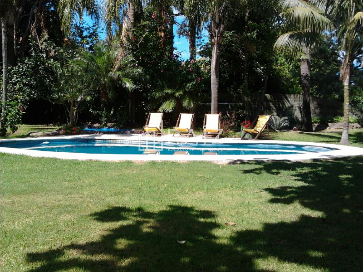 Casa ID.64 - Amplia casa de 4 dormitorios con piscina