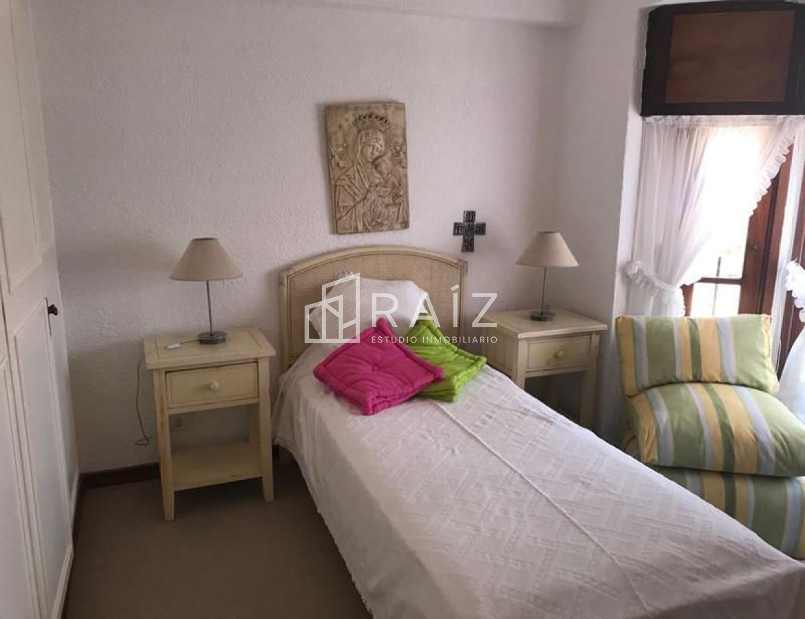 Casa ID.686 - CASA DE 3 DORMITORIOS EN ALQUILER EN MANSA