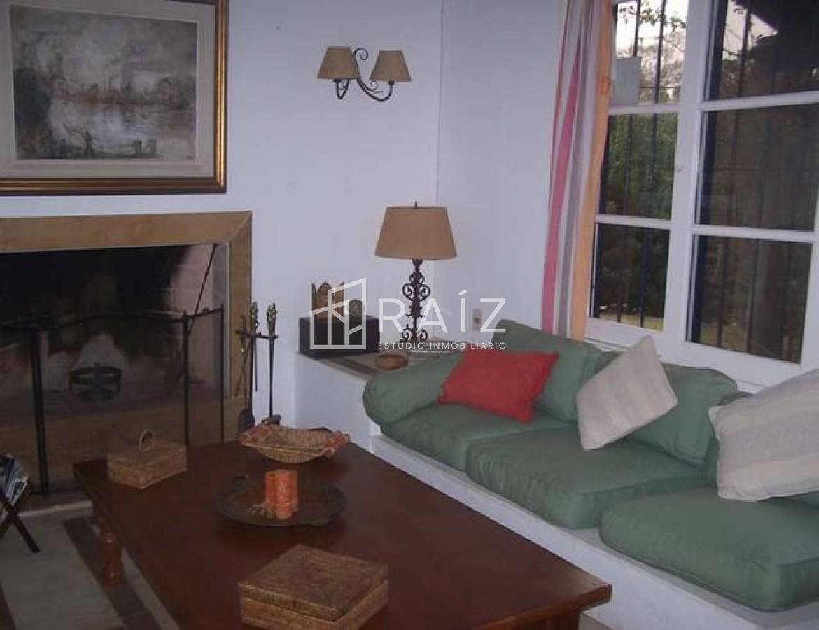 Casa ID.688 - Casa en La Barra, La Barra