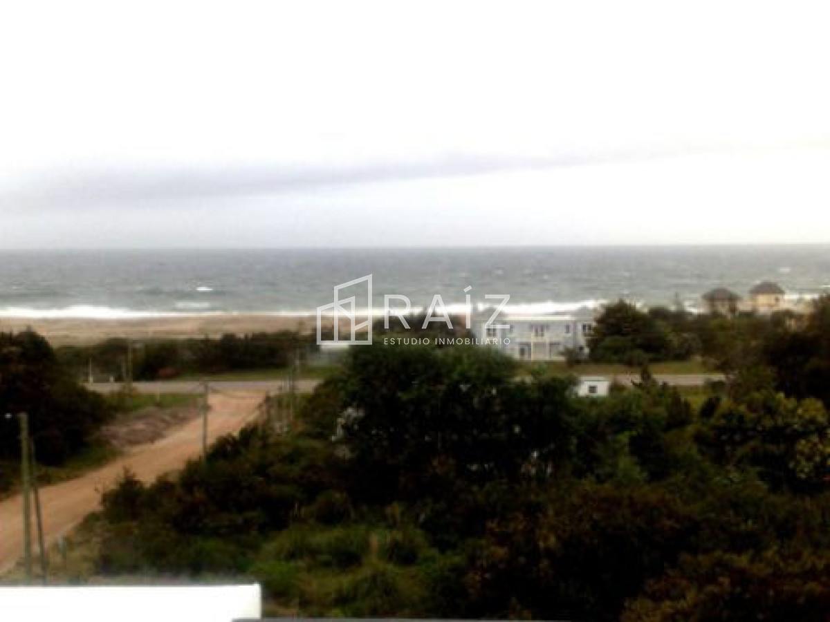 Casa ID.689 - Casa en Manantiales, Punta Piedras