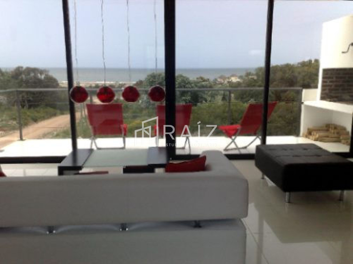 Casa ID.689 - Casa en Manantiales, Punta Piedras