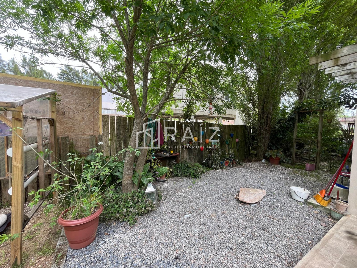 Casa ID.11202 - VENTA CASA 5 DORMITORIOS LAUSANA