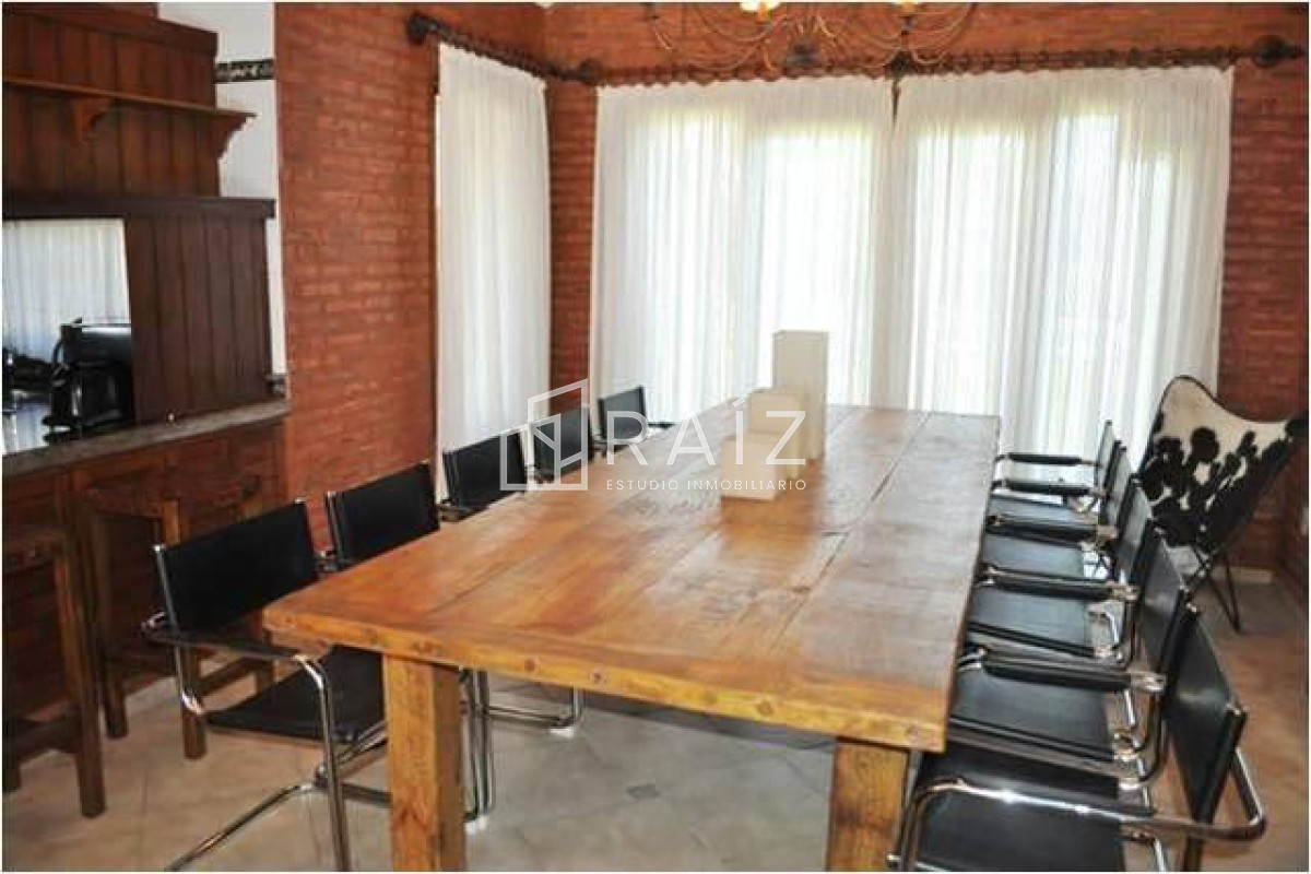 Casa ID.727 - Casa en Punta del Este, Pinares