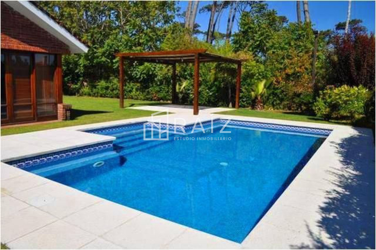 Casa ID.727 - Casa en Punta del Este, Pinares