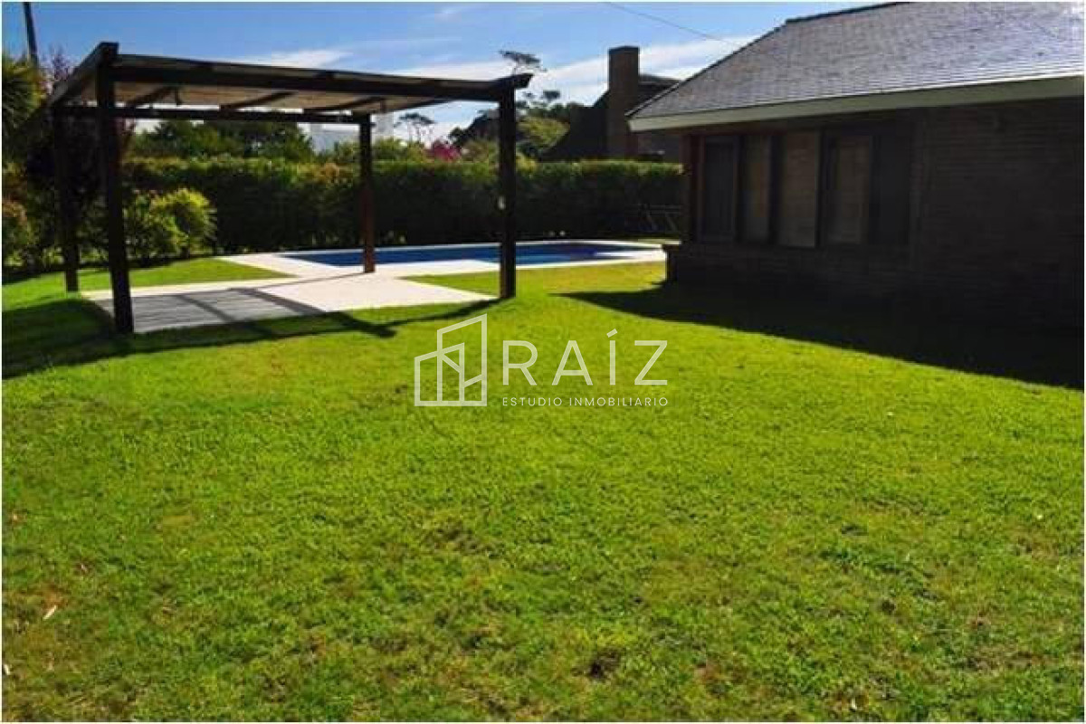 Casa ID.727 - Casa en Punta del Este, Pinares