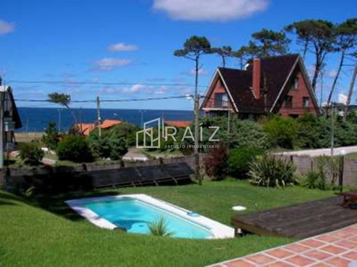 Casa ID.784 - CASA 6 DORMITORIOS EN ALQUILER DE TEMPORADA EN PINARES