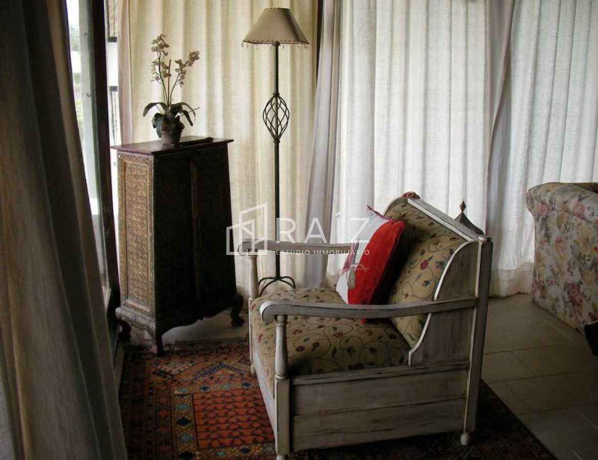 Casa ID.784 - CASA 6 DORMITORIOS EN ALQUILER DE TEMPORADA EN PINARES