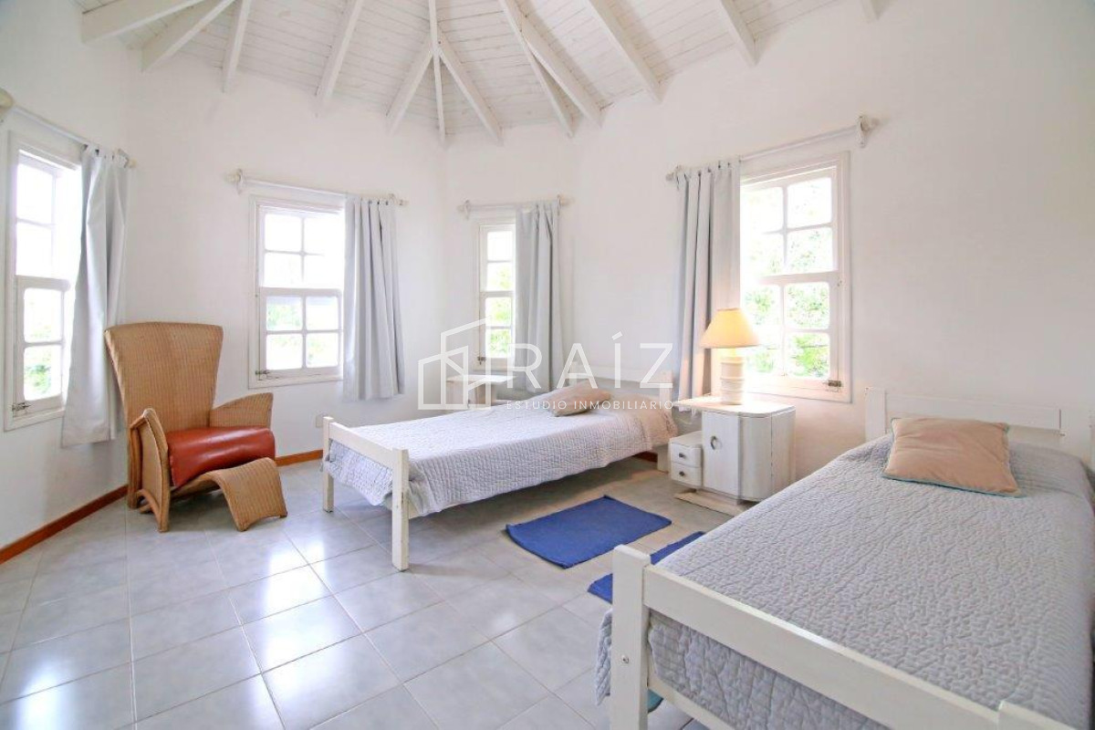 Casa ID.1081 - Maravillosa casa en La Barra.