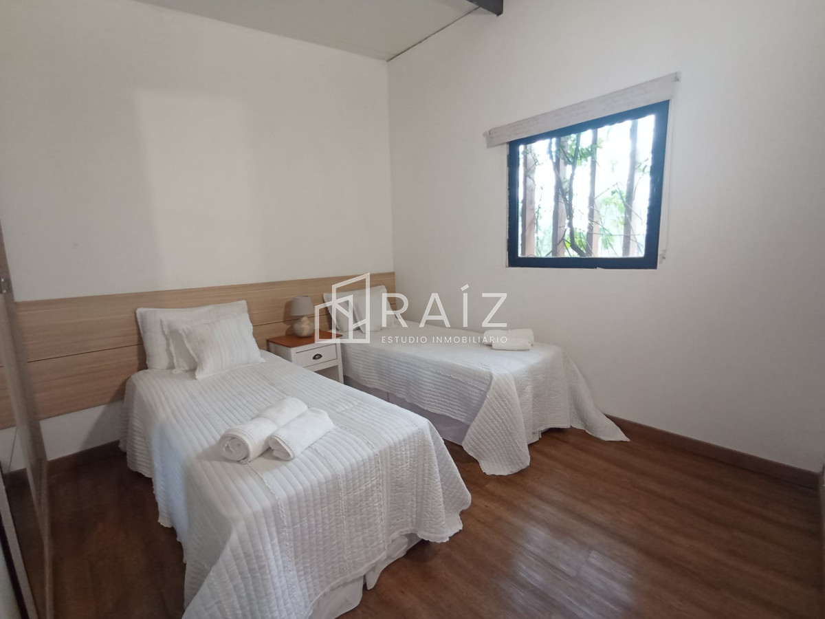 Casa ID.8906 - VENTA CASA BARRIO PRIVADO EL QUIJOTE 4 DORMITORIOS