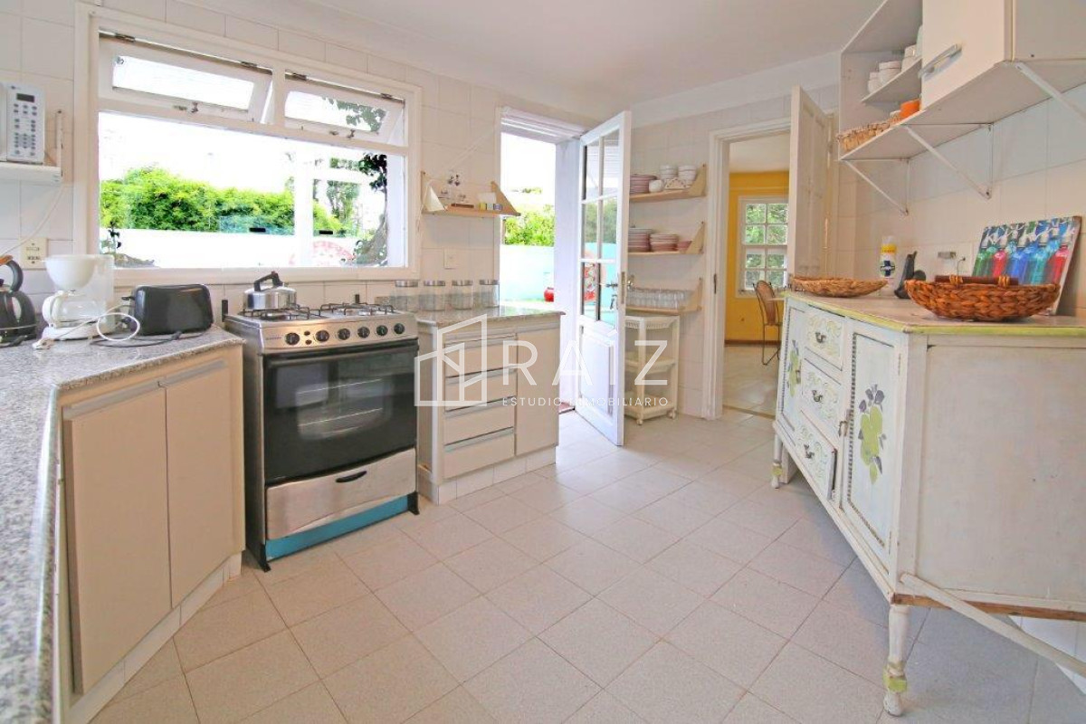 Casa ID.1081 - Maravillosa casa en La Barra.