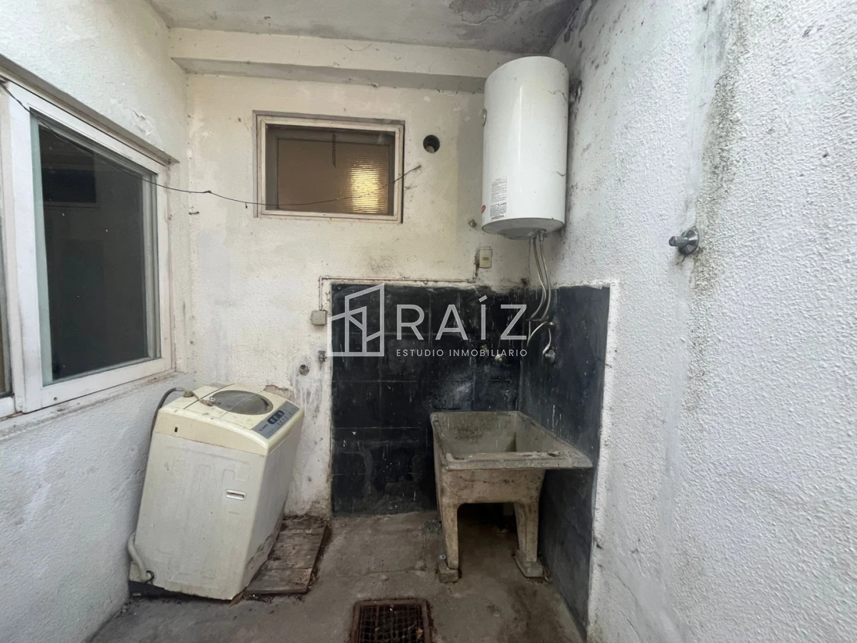Casa ID.11827 - VENTA 2 CASAS MISMO PADRON SAN CARLOS