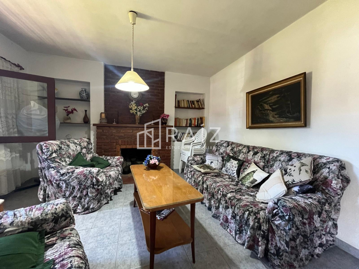 Casa ID.11631 - CASA VENTA 2 DORMITORIOS + DEPENDENCIA PINARES