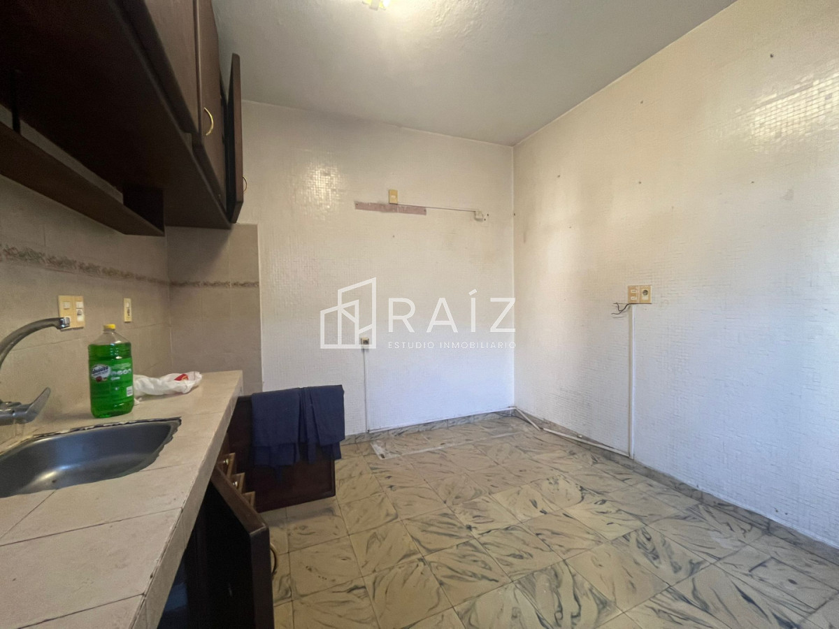 Casa ID.11827 - VENTA 2 CASAS MISMO PADRON SAN CARLOS