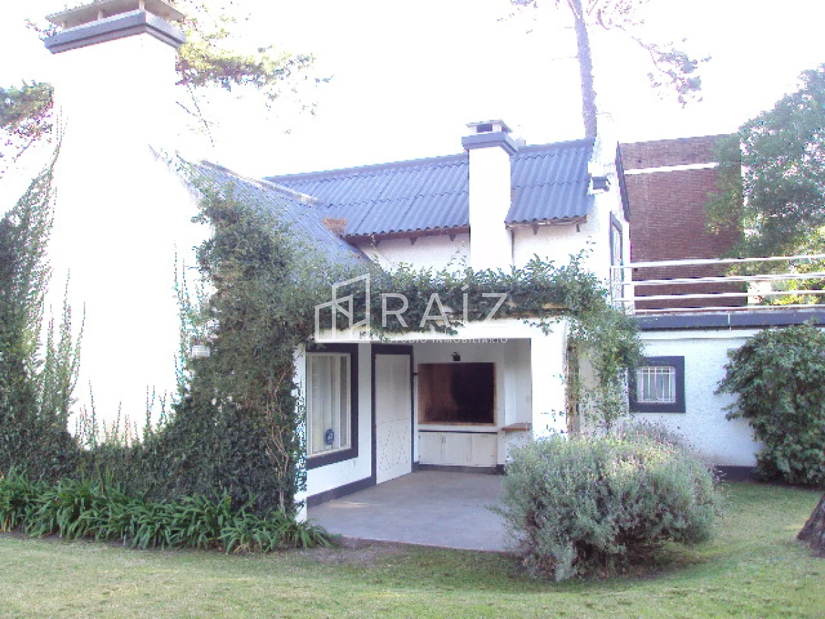 Casa ID.898 - Casa en Punta del Este, Brava